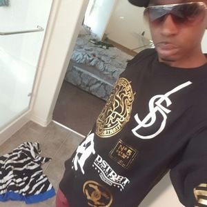 Meet your Posher, Terrell cert2f1ed